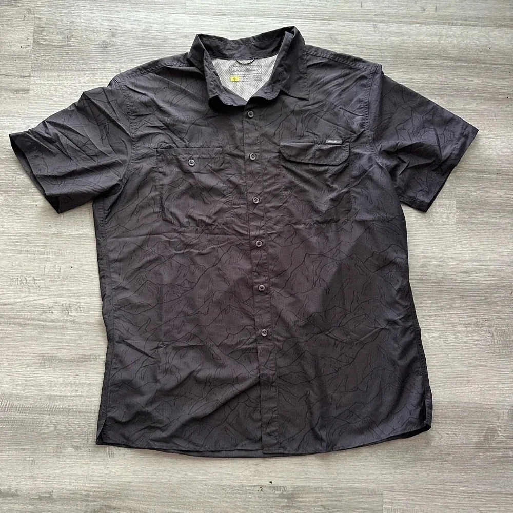 Eddie Bauer Short Sleeve Button Up Classic Cooling
Shirt Dark Gray Men's XL